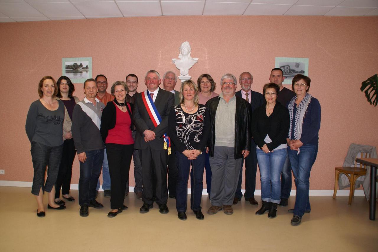 Le nouveau conseil municipal élu le 23 mars 2014