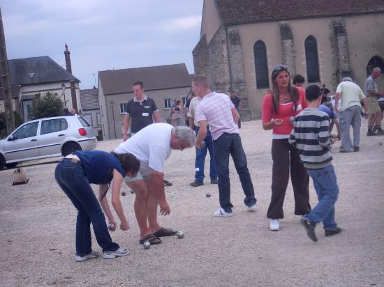 Concours de pétanque en doublette le 25 juillet 2010